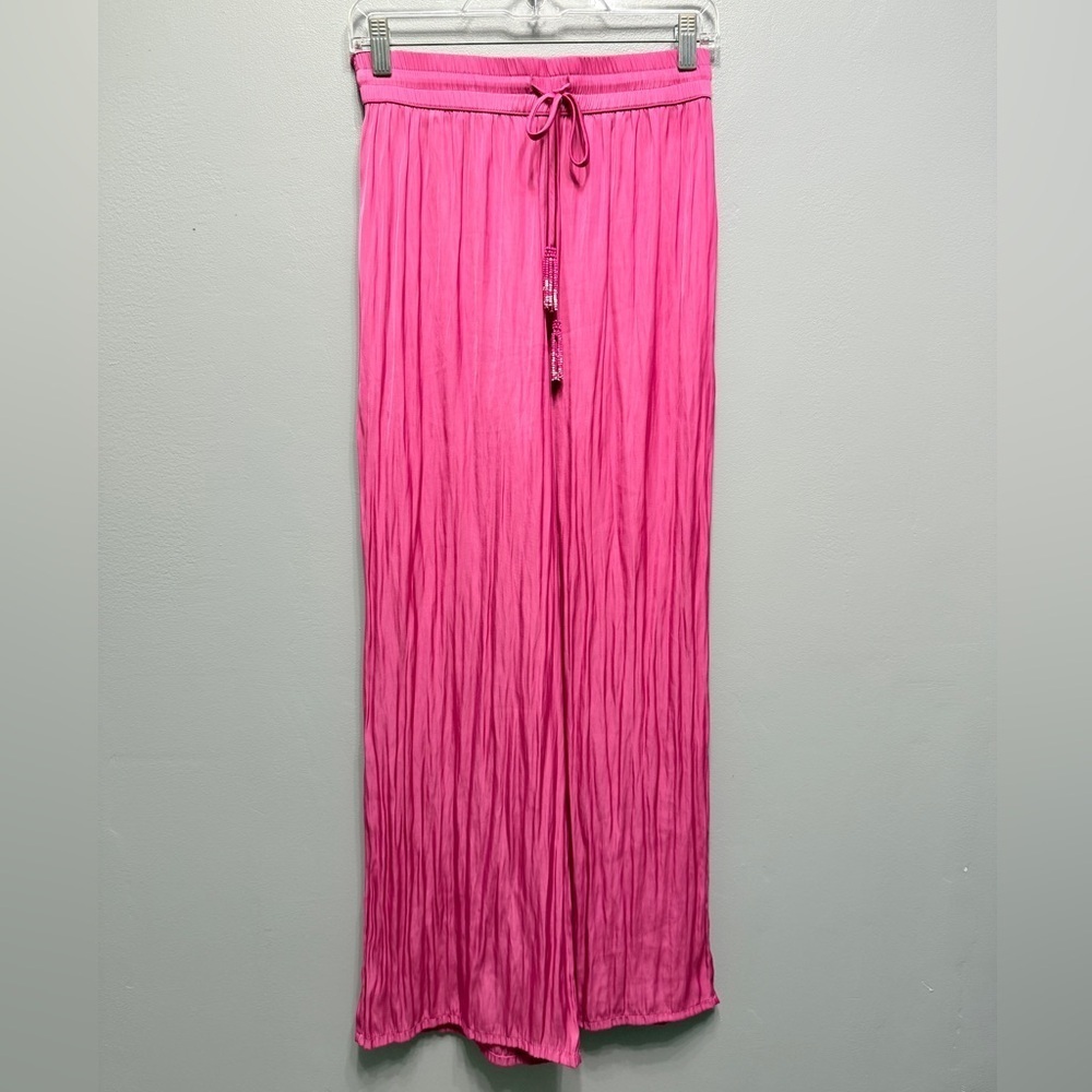 #1) Never worn Cupcakes & Cashmere Fuchsia Pleated wide leg pants